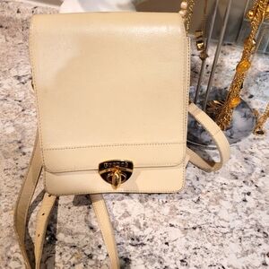 💚CLEARANCE💚 French Brand White Crossbody Purse Handbag w/ Turn Lock Closure